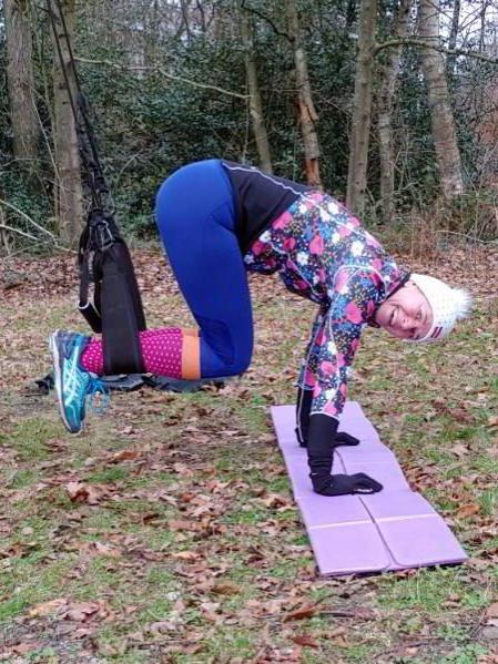 Personal Trainer Bielefeld Slingtraining für den Bauch