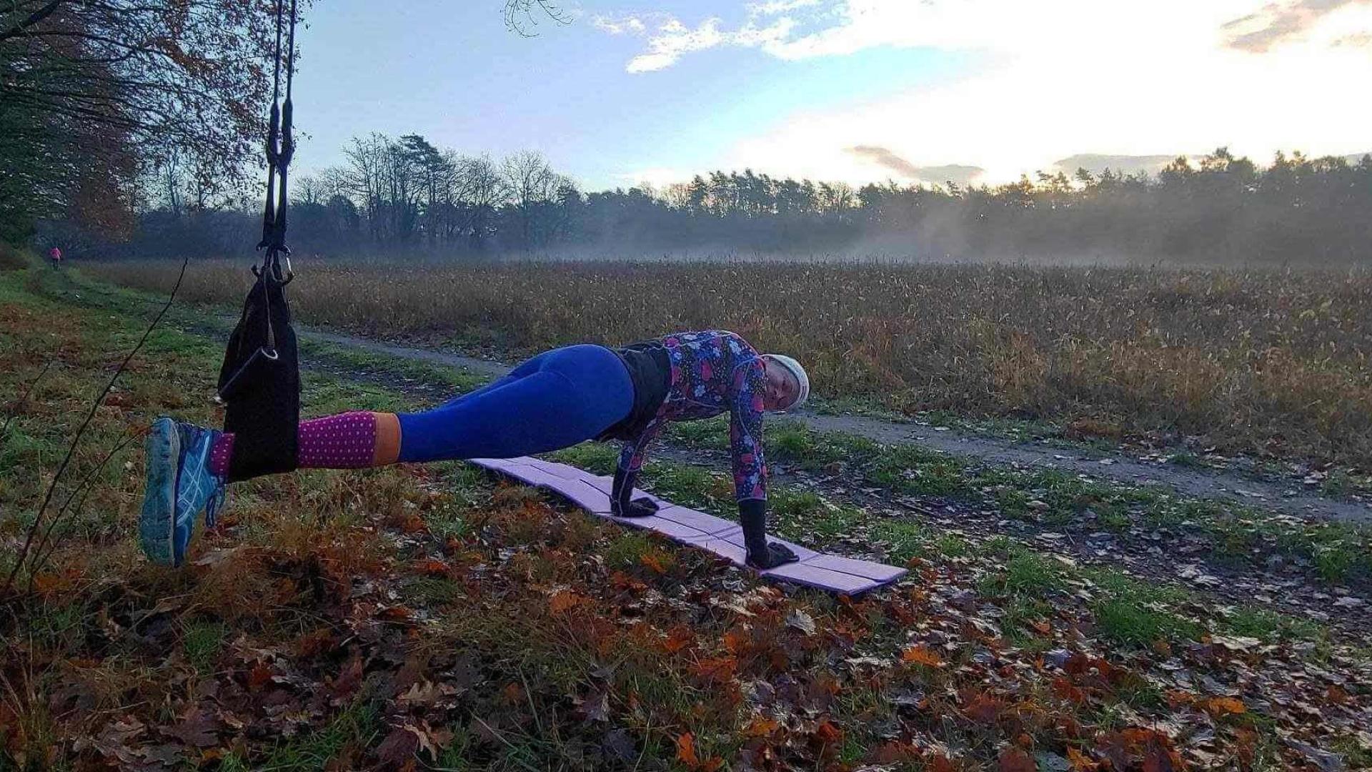 Personal Trainer Bielefeld Slingtraining Planking Hängend